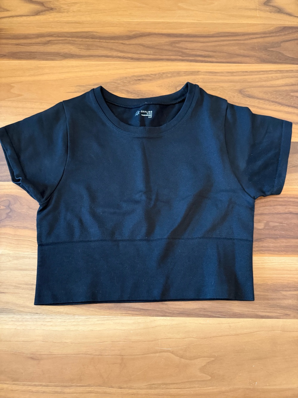 aerie Black Ribbed Hem Cropped Tee